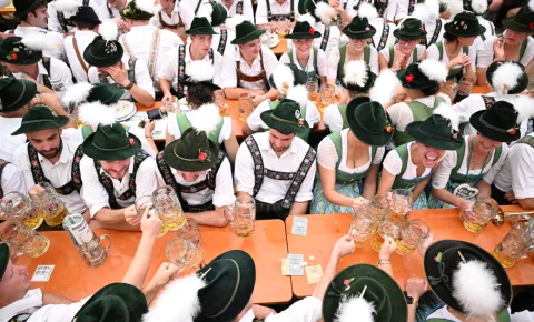 Le coup d’envoi du 189e Oktoberfest à Munich