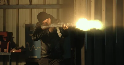 « Le gang des bois du temple » : Rabah Ameur-Zaïmeche et ses contes noirs de la banlieue