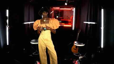 Lous and the Yakuza en live dans « Chambre noire »