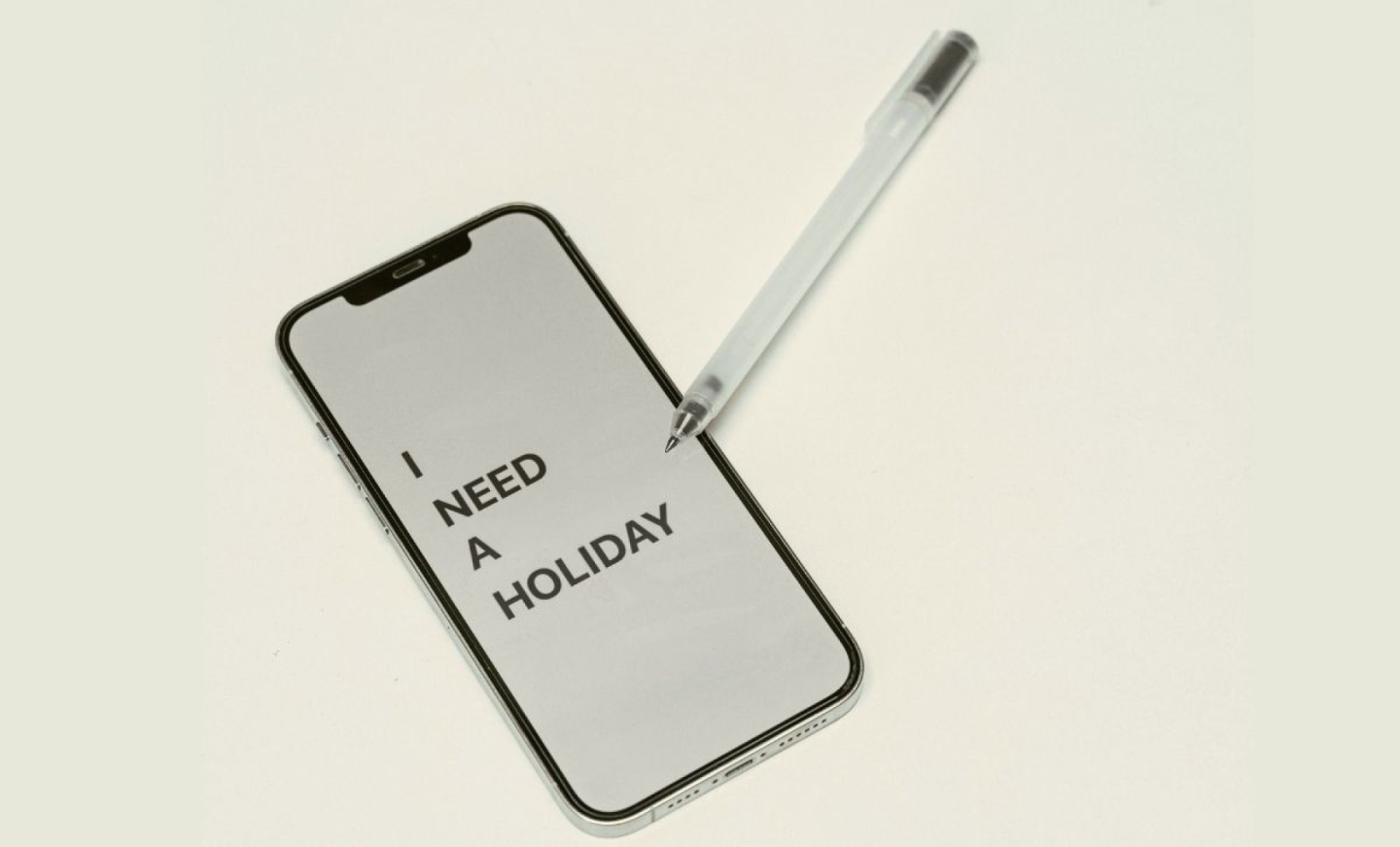 « No phone summer » : sur TikTok, les jeunes lâchent leur téléphone